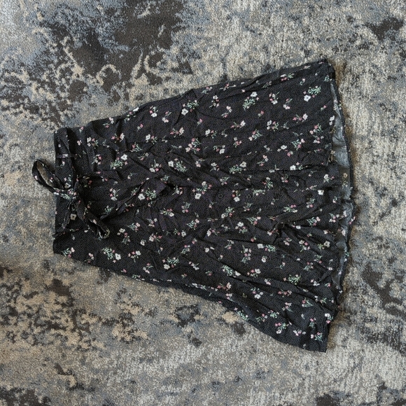 SO Dresses & Skirts - Black Floral Midi Skirt